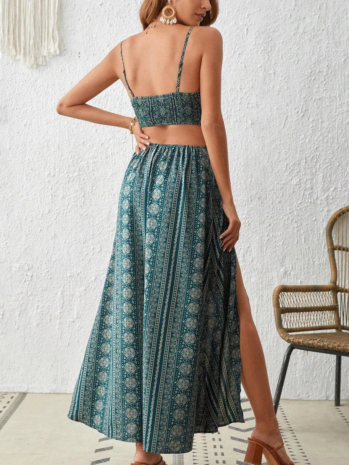 Women's Boho Print Striped Bodycon Dress, Split Thigh Backless Spaghetti Strap, Perfect for Beach Vacation & Layering