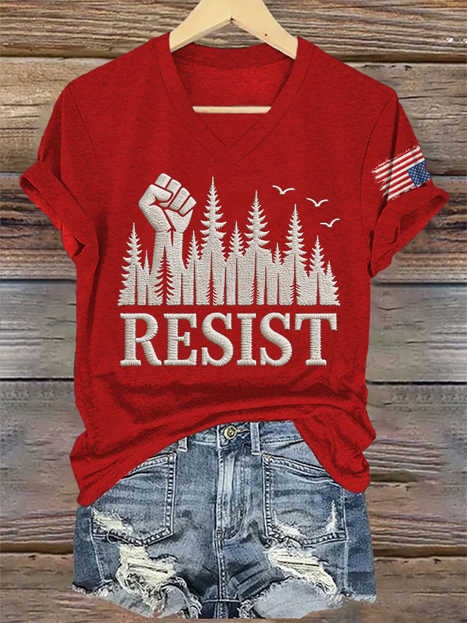 V-Neck Retro Resist Save The Forest Service Print T-Shirt