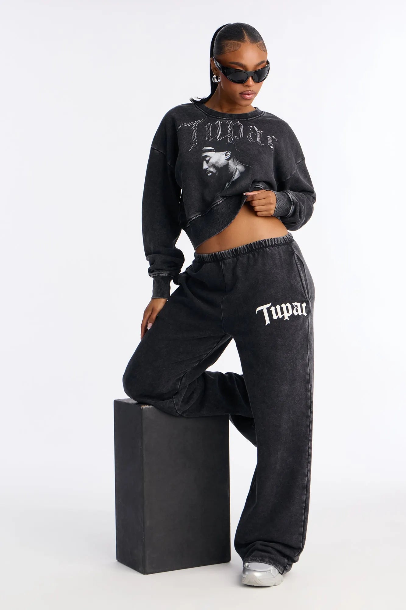 Tupac Washed Rhinestone Lounge Sweatshirt - Black
