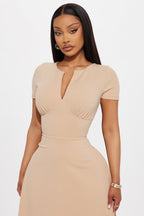 Charolette Short Sleeve Midi Dress - Black