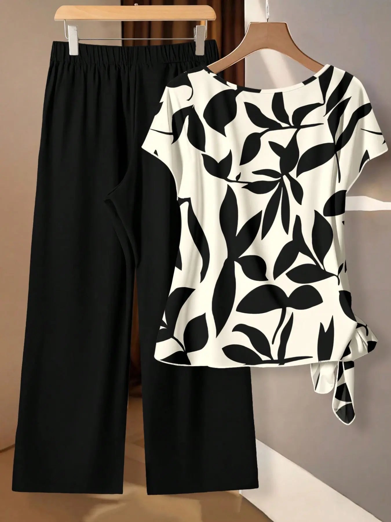Women's Casual Printed Necktie Shirt and Loose Straight Pants Set, Perfect for Spring and Summer, Comfortable Two-Piece