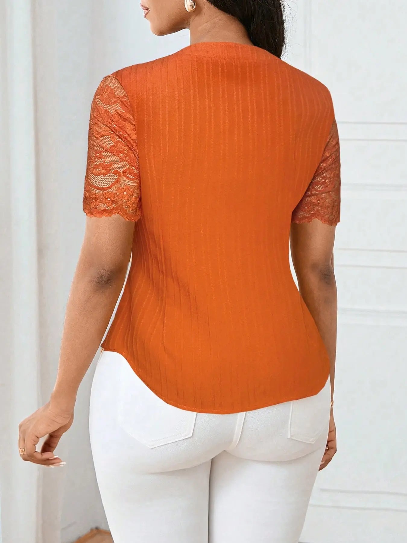 Women's Solid Color Simple Basic Commuter Casual Fitted Shirt Summer Style, Ladies Plain Design Office Wear, Comfortable and Stylish Blouse Tops