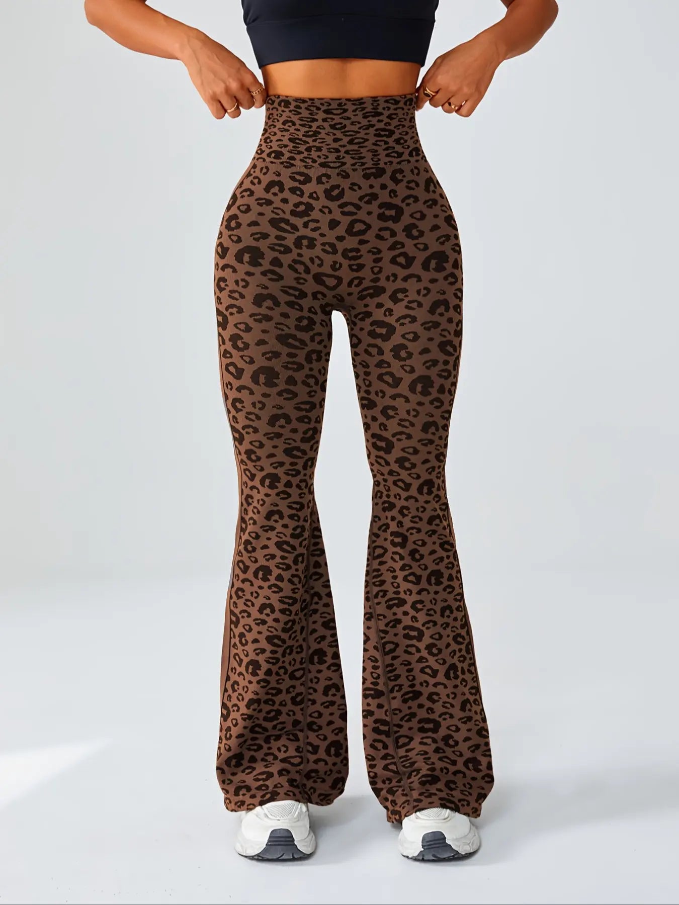 Women's Seamless Leopard Print High-Waisted Yoga Pants, Scrunch Sports Leggings, Tight-Fit Sportswear for All Seasons, Stylish & Comfortable Workout Bottoms, Seamless Fitness Leggings, High Stretch Bottoms