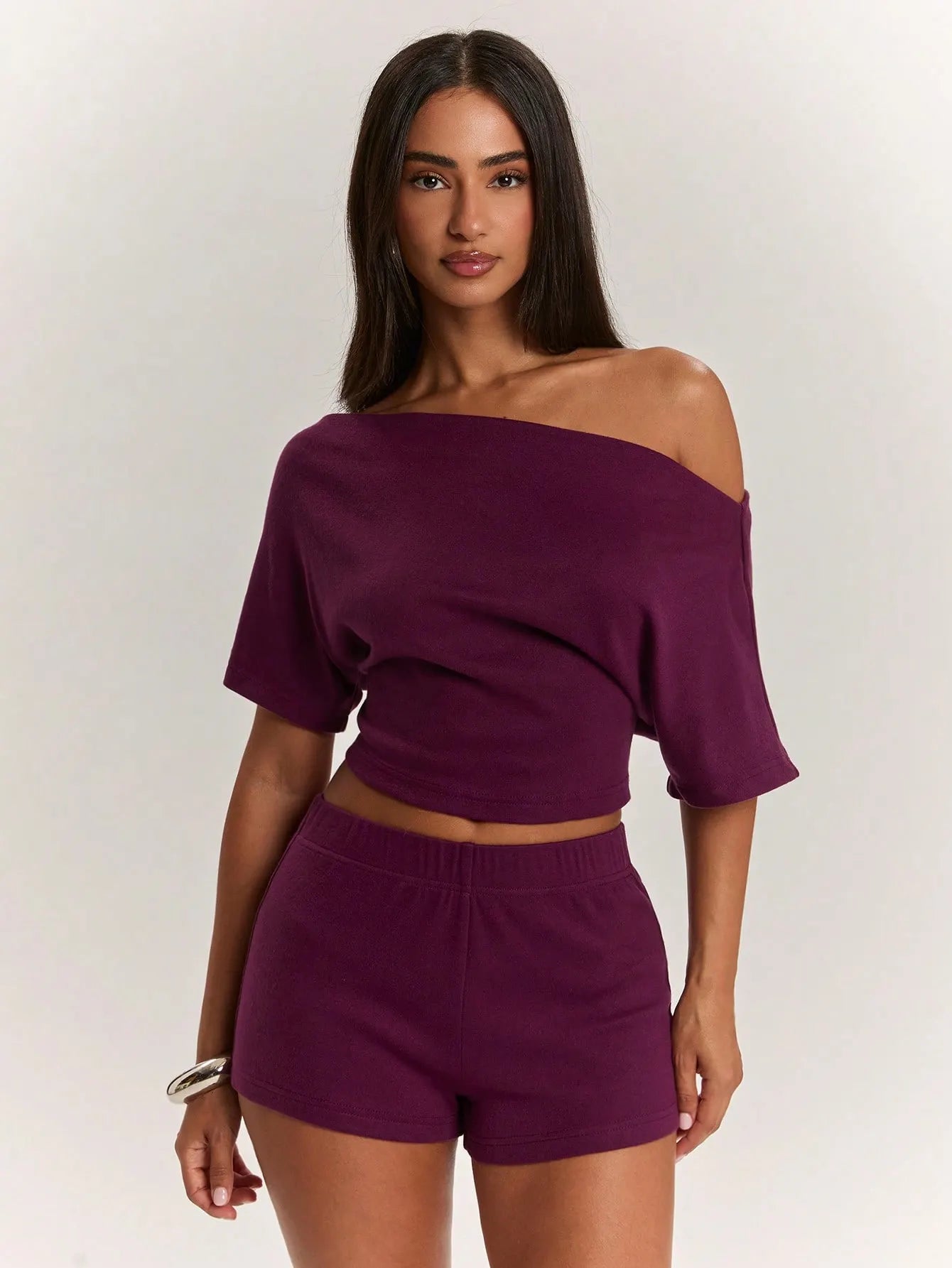Women's Striped Asymmetric Shoulder Short Sleeve Top And Low Waist Shorts Set, Spring/Summer Striped Two Pieces Set, Summer Two Pieces Set, Casual Two Pieces Set, Comfortable Two Pieces Set, Suitable For Beach Vacation And Daily Casual Wear