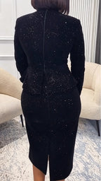 Women Round Neck Long Sleeved Nail Diamond Waist Cinching Elegant Temperament Dress