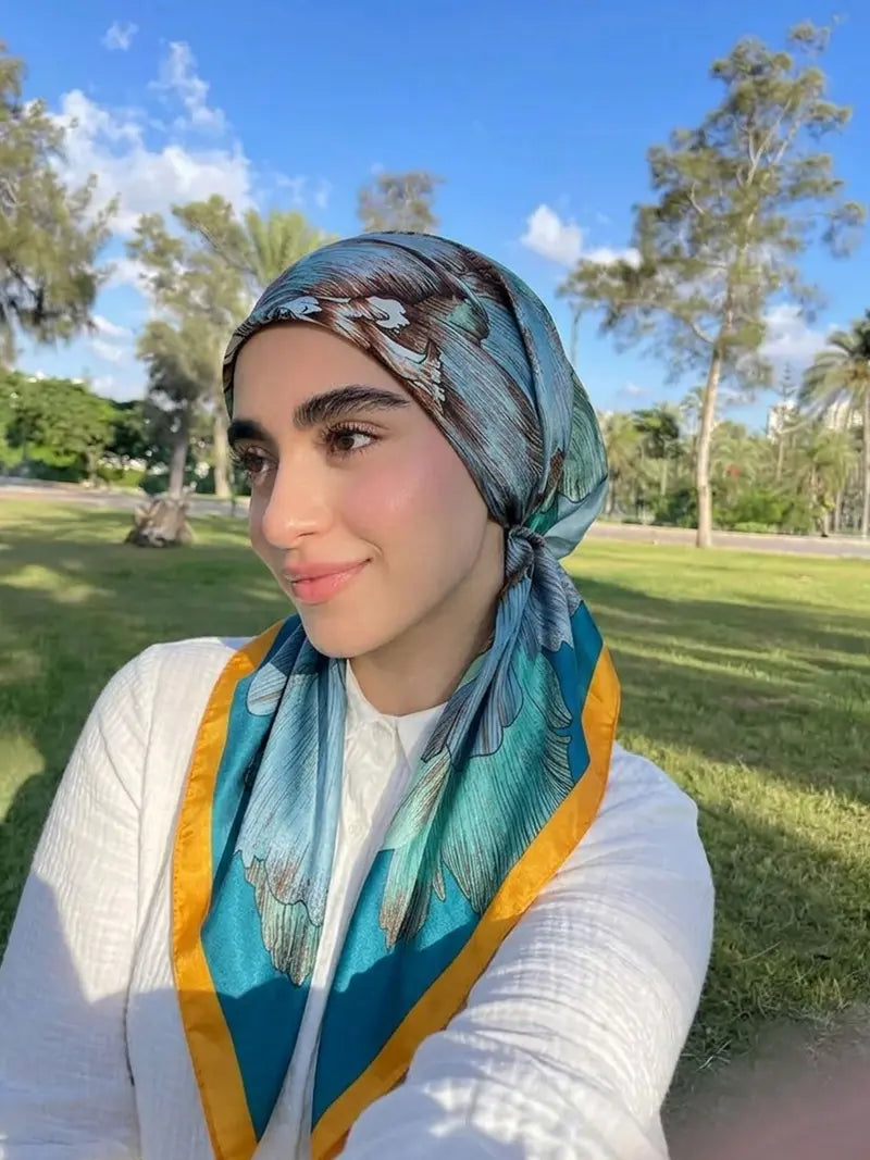 Women's Square Hijab Scarf - Color Block Print Turban