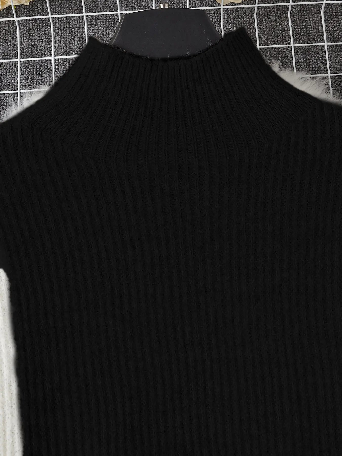 Women's Colorblock Sweater Set