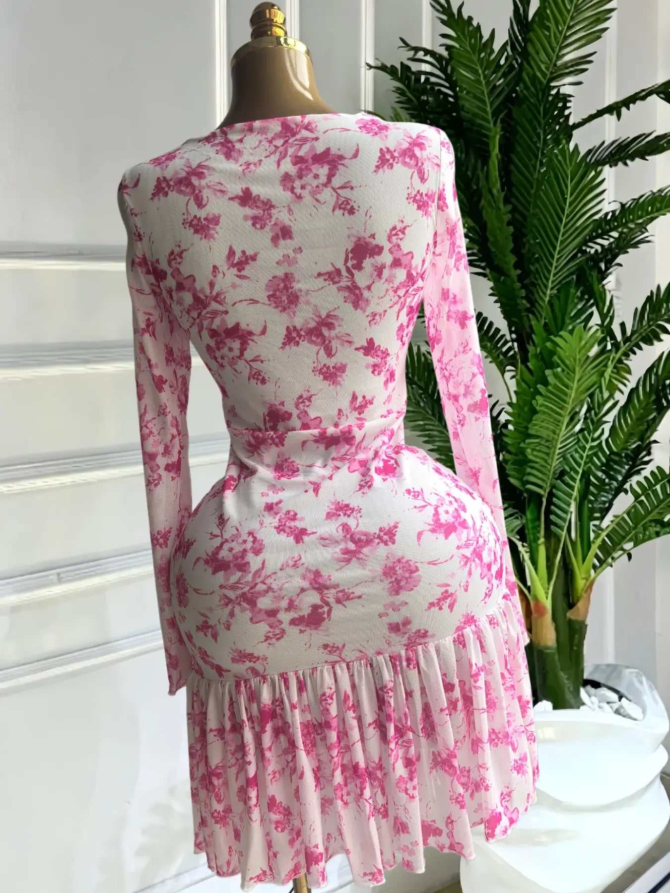 QFAF Women's Full Sleeve Floral Printed Ruched Bodycon Dress, Autumn Evening Party Vacation Sexy Gown, Elegance, Elegant and Stylish Cutout Front Irregular Midi A-line Dresses, Streetwear Dressy Holiday Beach Vacation Dresses, Ladies Elastic Dresses Cloth