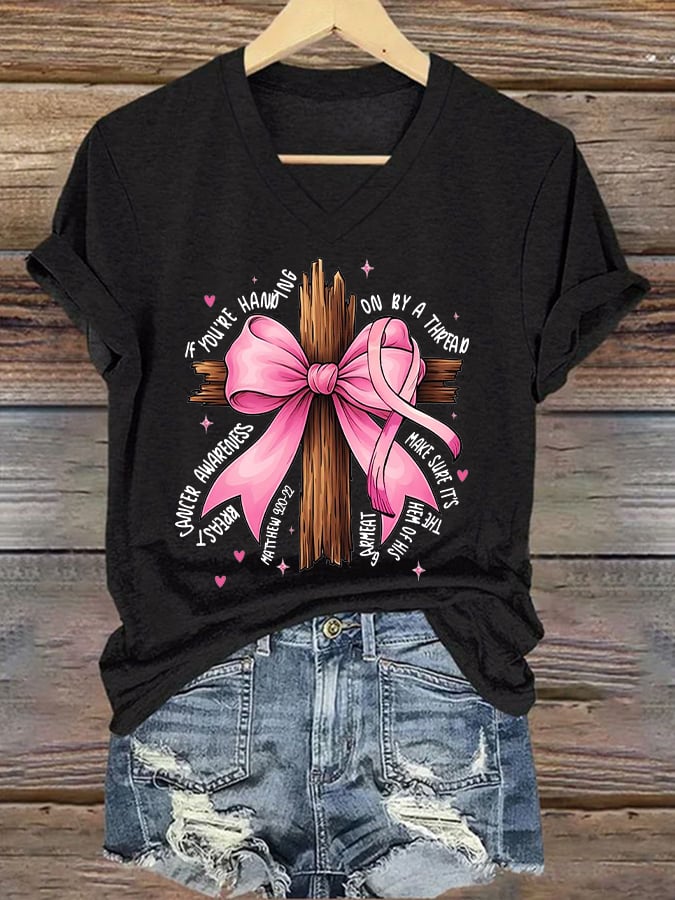 V-Neck Retro Breast Cancer Awareness Faith Cross Pink Ribbon If You’Re Hanging On By A Thread Make Sure It’s The Hem Of His Garment Matthew 9:20-22 Print T-Shirt