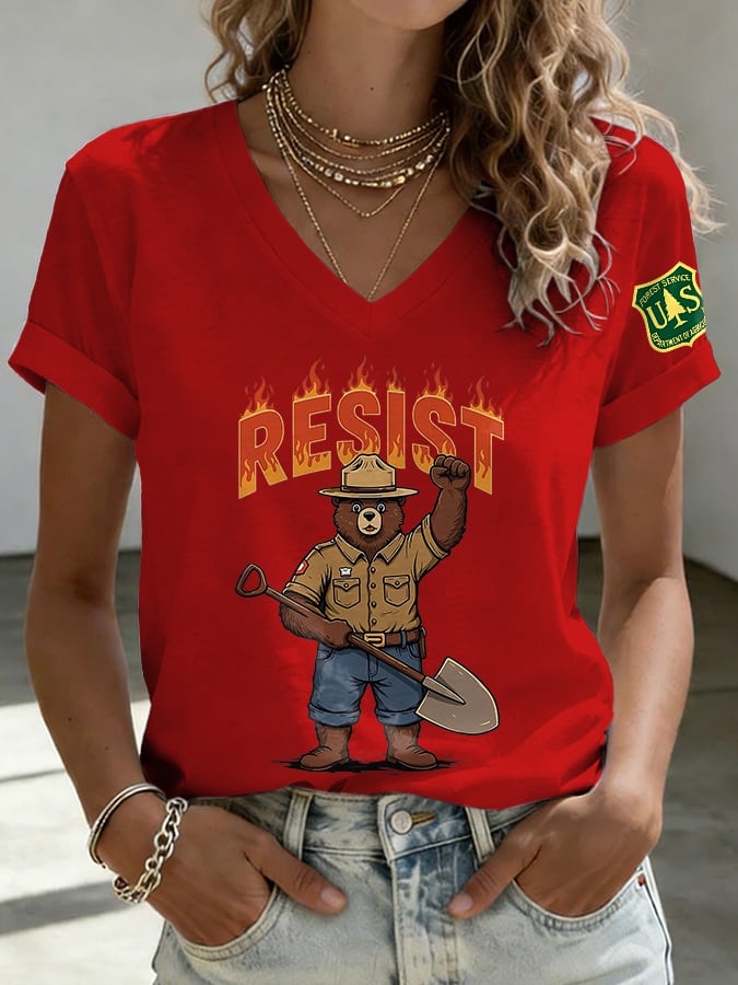V-Neck Retro Resist Save The Forest Service Print T-Shirt