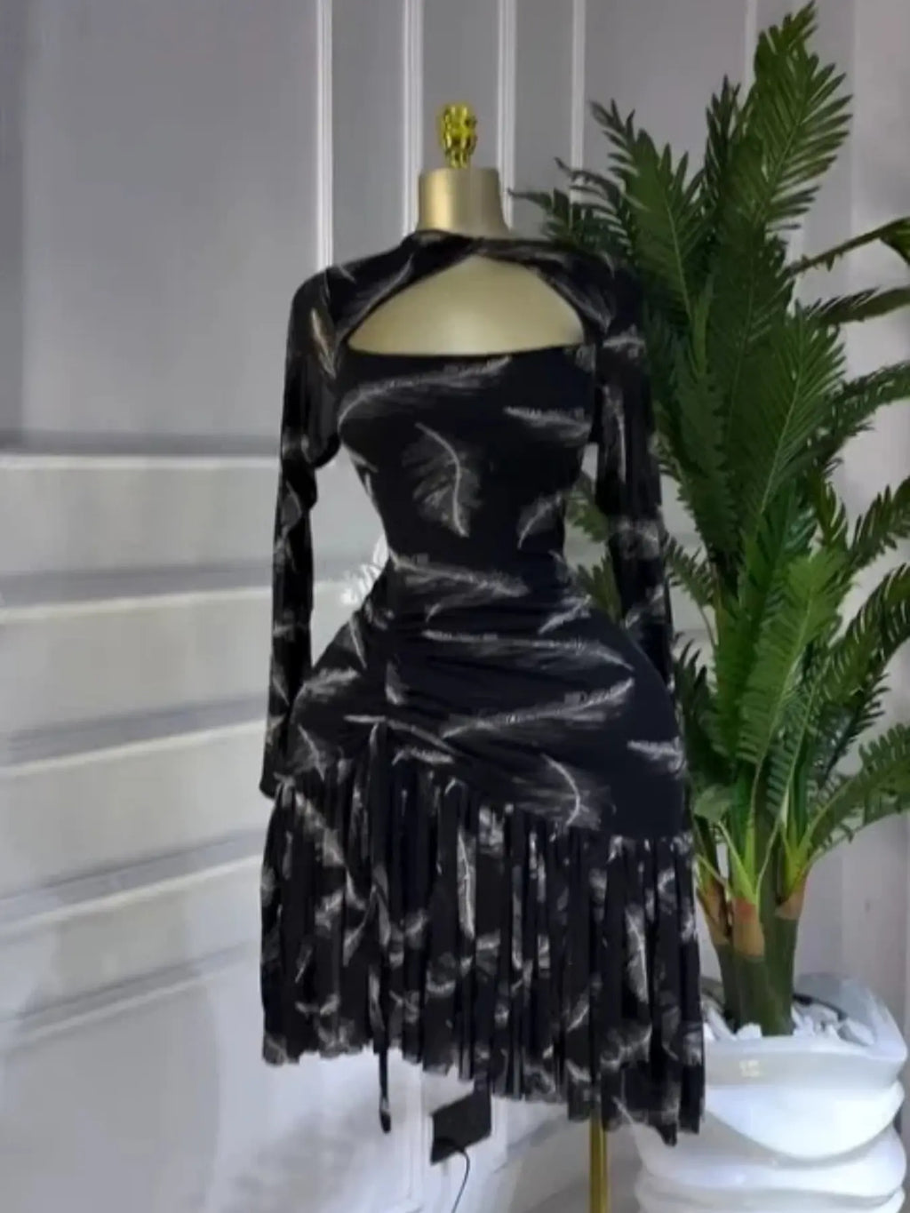 QFAF Women's Full Sleeve Floral Printed Ruched Bodycon Dress, Autumn Evening Party Vacation Sexy Gown, Elegance, Elegant and Stylish Cutout Front Irregular Midi A-line Dresses, Streetwear Dressy Holiday Beach Vacation Dresses, Ladies Elastic Dresses Cloth