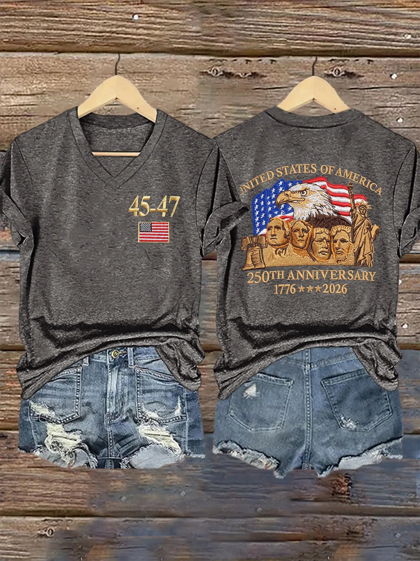 V-Neck Retro United States Of America 250th Anniversary Print T-Shirt