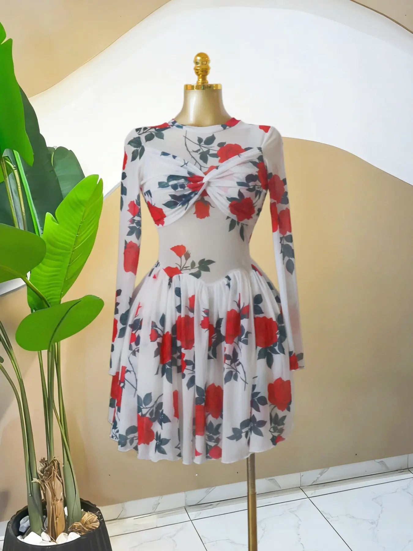 Women's Leaf Floral Print Long Sleeve Round Neckline Pleated Mini Dress, Floral Prints Dress, Fitted, Chic, Birthday Party Fashion Gown, Holiday Draped Bust Beach Dress, Streetwear Ladies Dresses