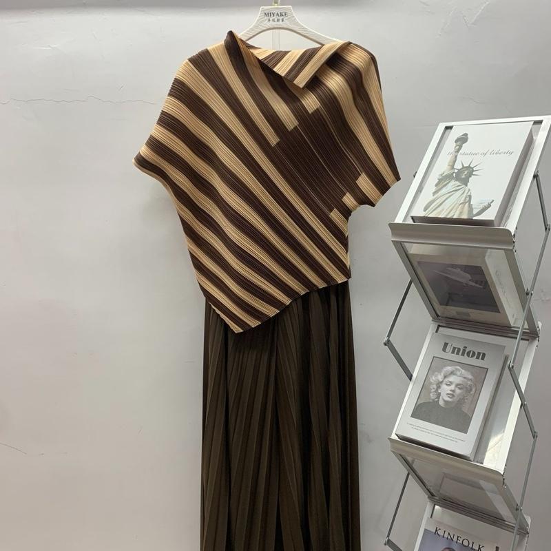 Elegant Pleated Two-Piece Set