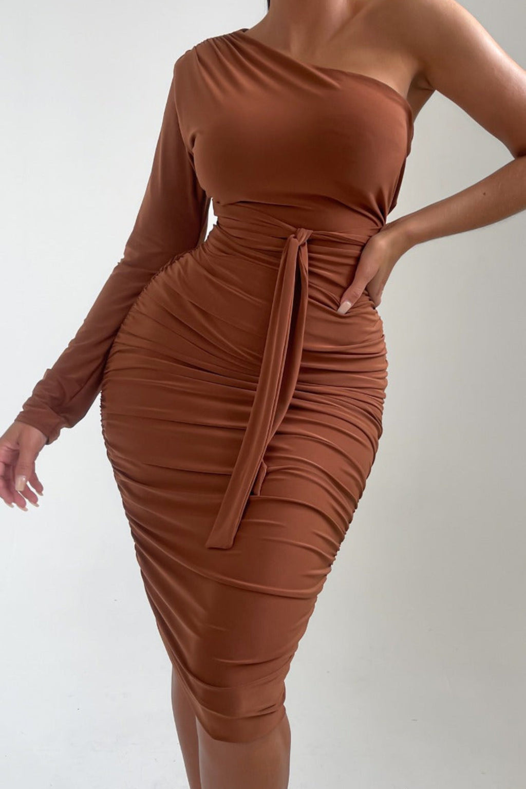 One Shoulder Ruched Slinky Midi Dress