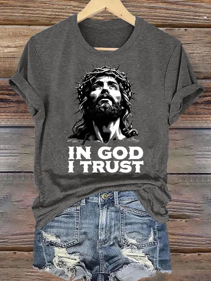 Women's  In God I Trust Christian T-Shirt, Retro Jesus Portrait Graphic Tee, Faith Based Religious Shirt