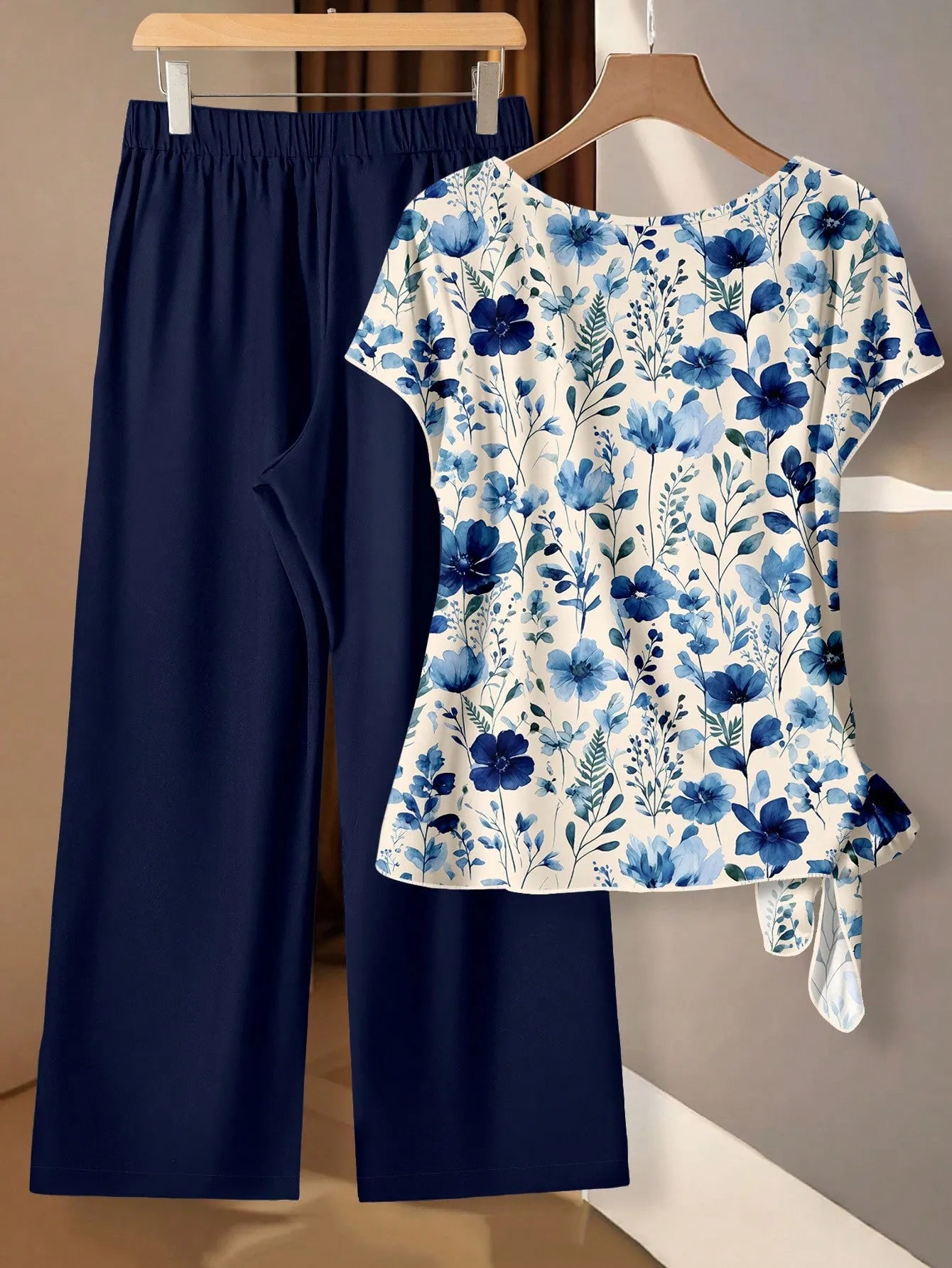 2pcs Women's Casual Bohemian Purple Floral Shirt & Pants Set,Summer Boho Vacation Outfit, Retro Beach Resort,Perfect For Wedding Guest Party