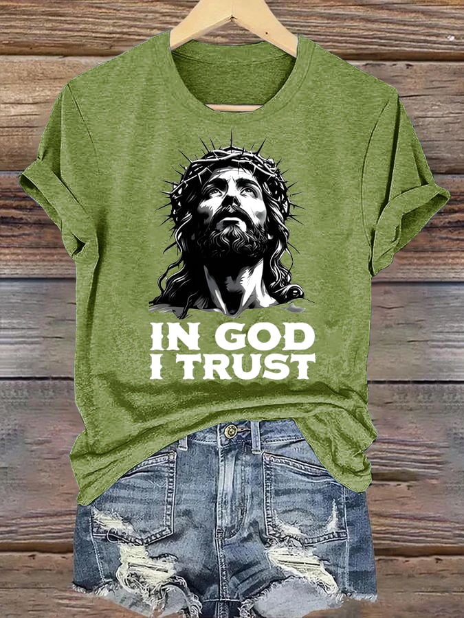 Women's  In God I Trust Christian T-Shirt, Retro Jesus Portrait Graphic Tee, Faith Based Religious Shirt