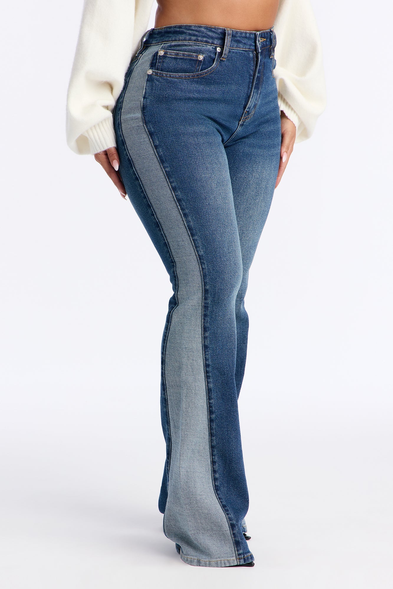 Trail Rides Stretch Flare Jeans - Dark Wash