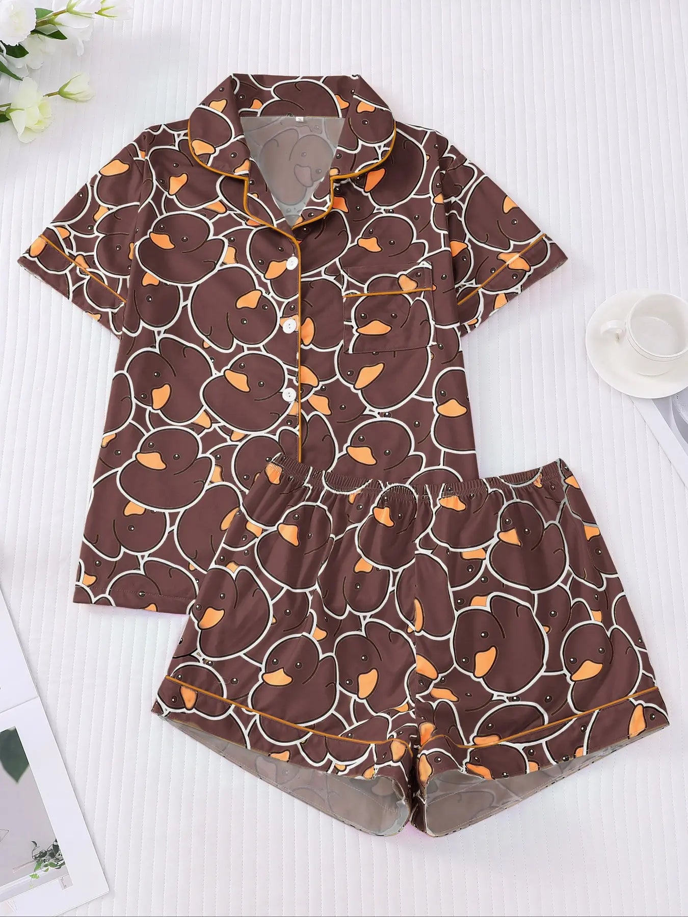 Women's Duck Print Shirt & Elastic Waist Shorts Pajama Two-piece Set