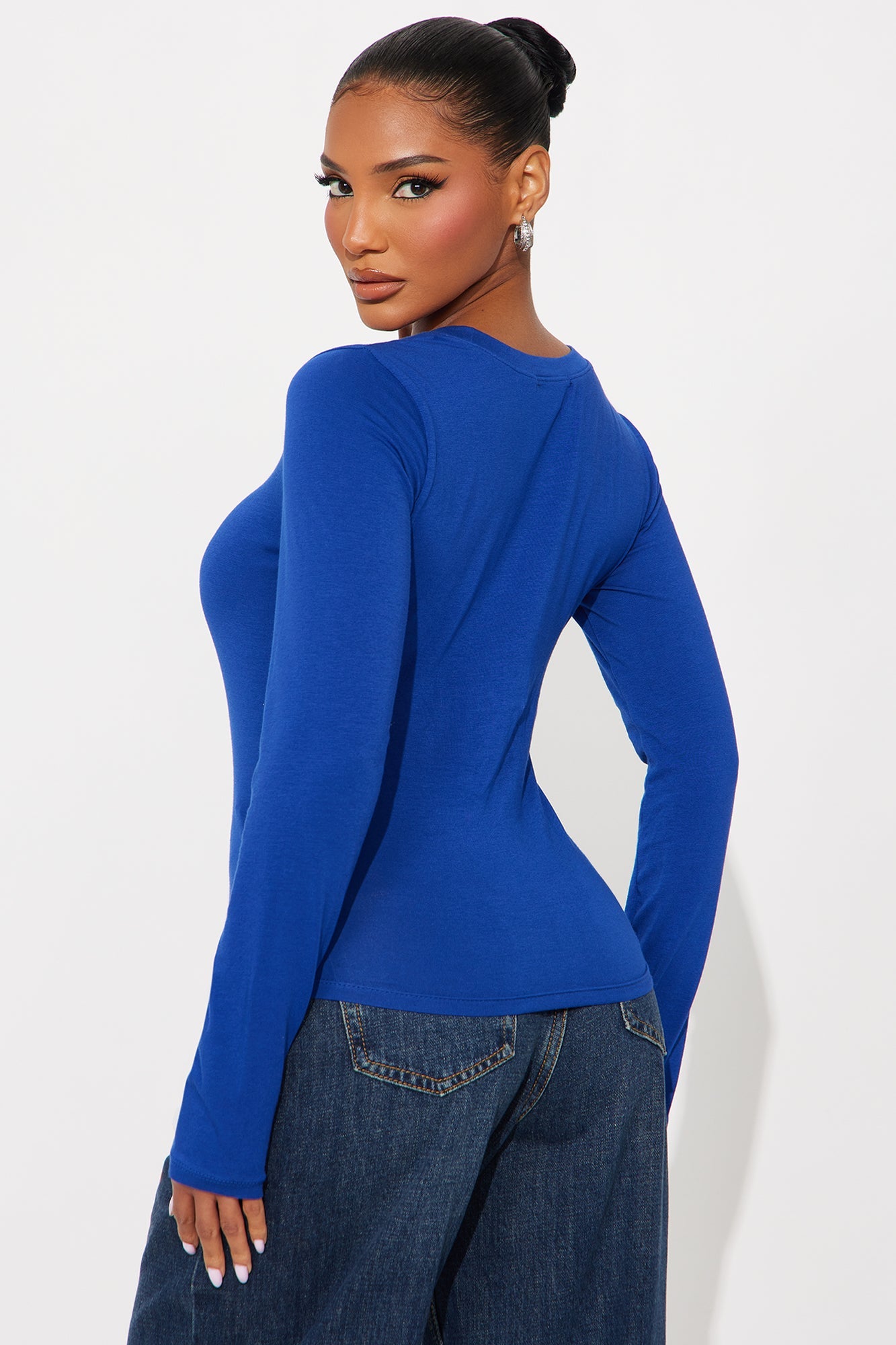 Elise Round Neck Long Sleeve Top - Black