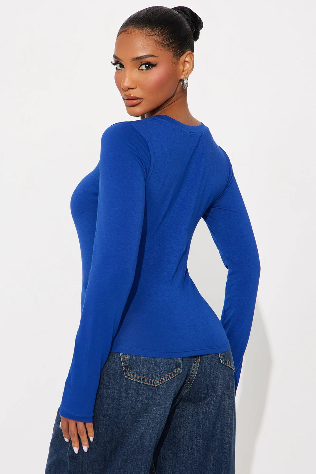 Elise Round Neck Long Sleeve Top - Black