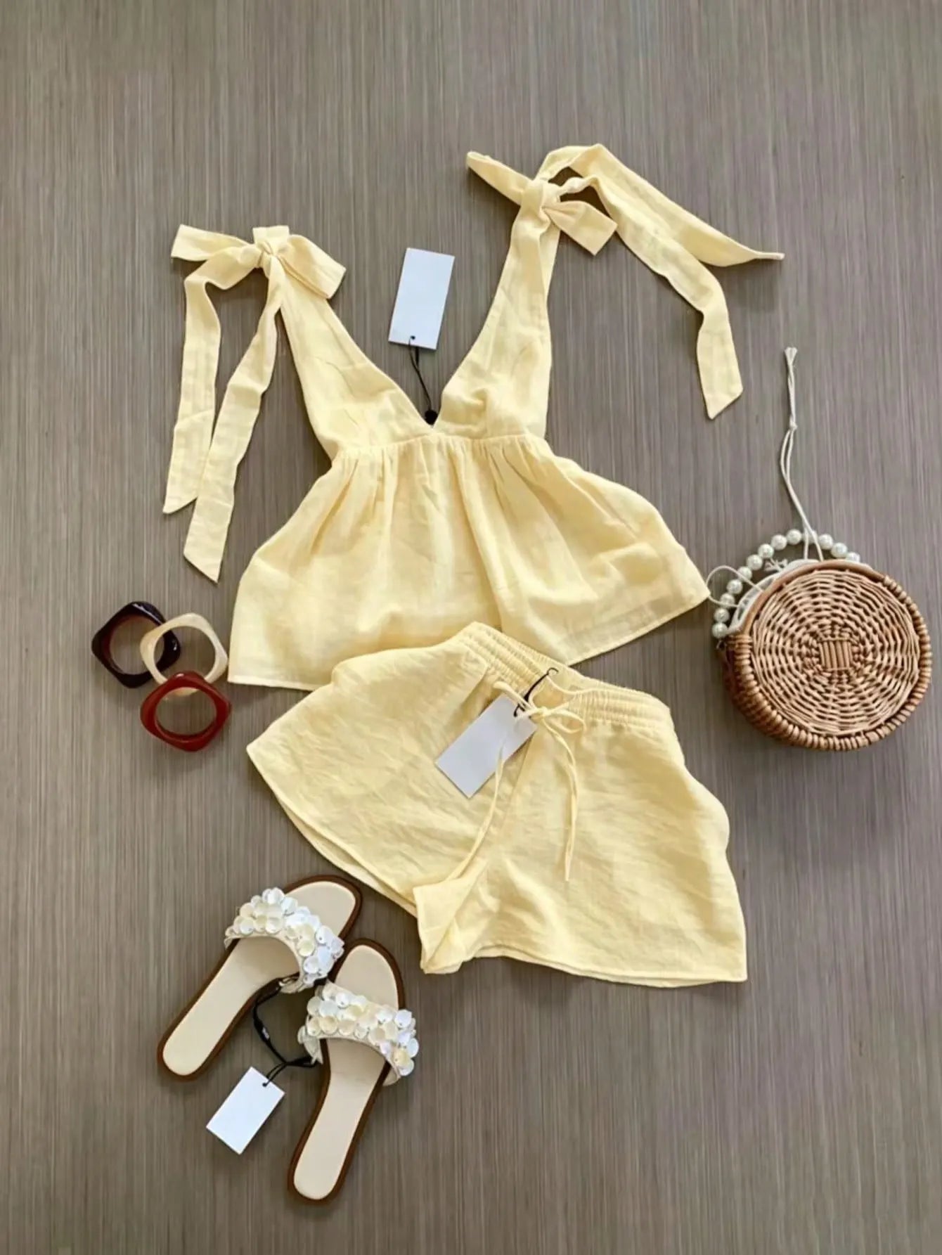 Spring/Summer Women's Fashion Set, Sleeveless Top With Elegant Tie Design, Strappy Shorts Vacation Set, Daily Casual Wear