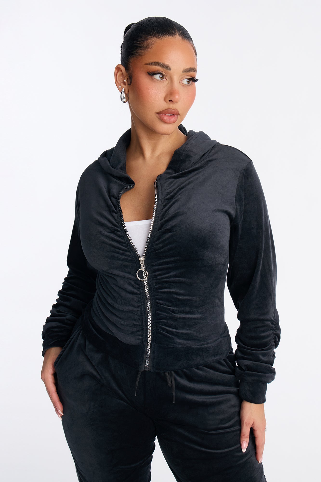 Soft Girl Energy Ruched Velour Jogger Set - Black