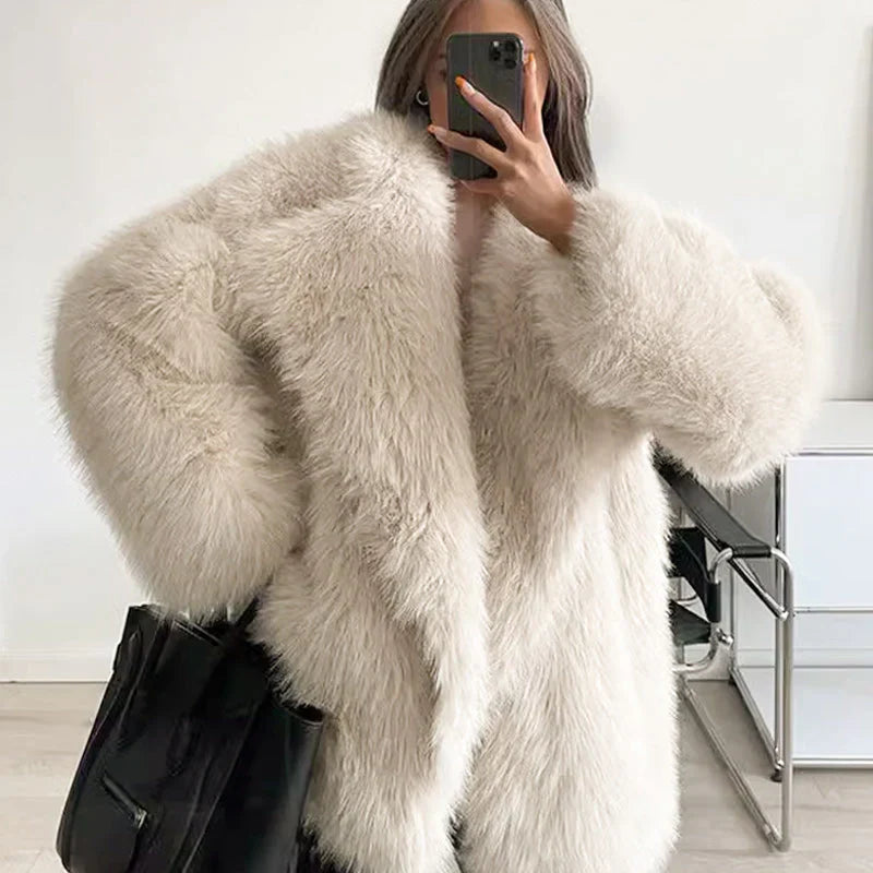 Winter pre-sale for women's fur coat, plush lining, soft collar