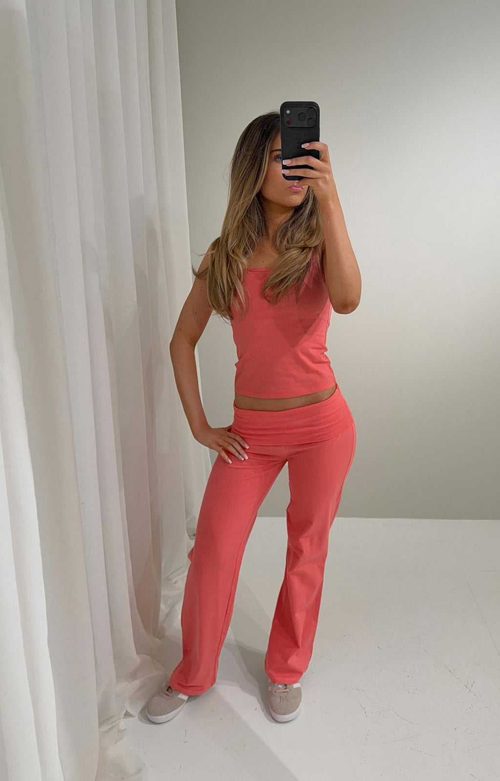 Y coral baggy yoga pants