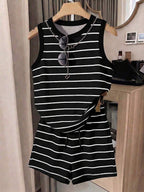 LUNE The New Spring And Summer Fashion And Casual Two Pieces Set Of White Vest And Shorts Is Selling Well