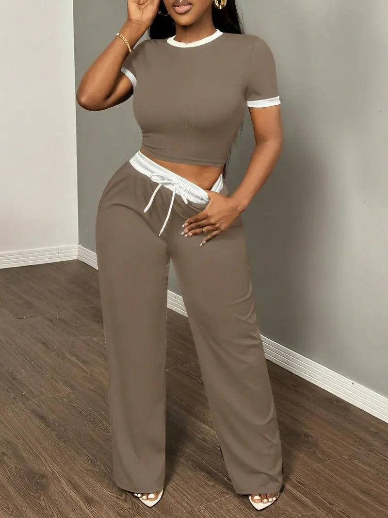 Women's New Casual Color-Blocked Round Neck Short Sleeve Two-Piece Set