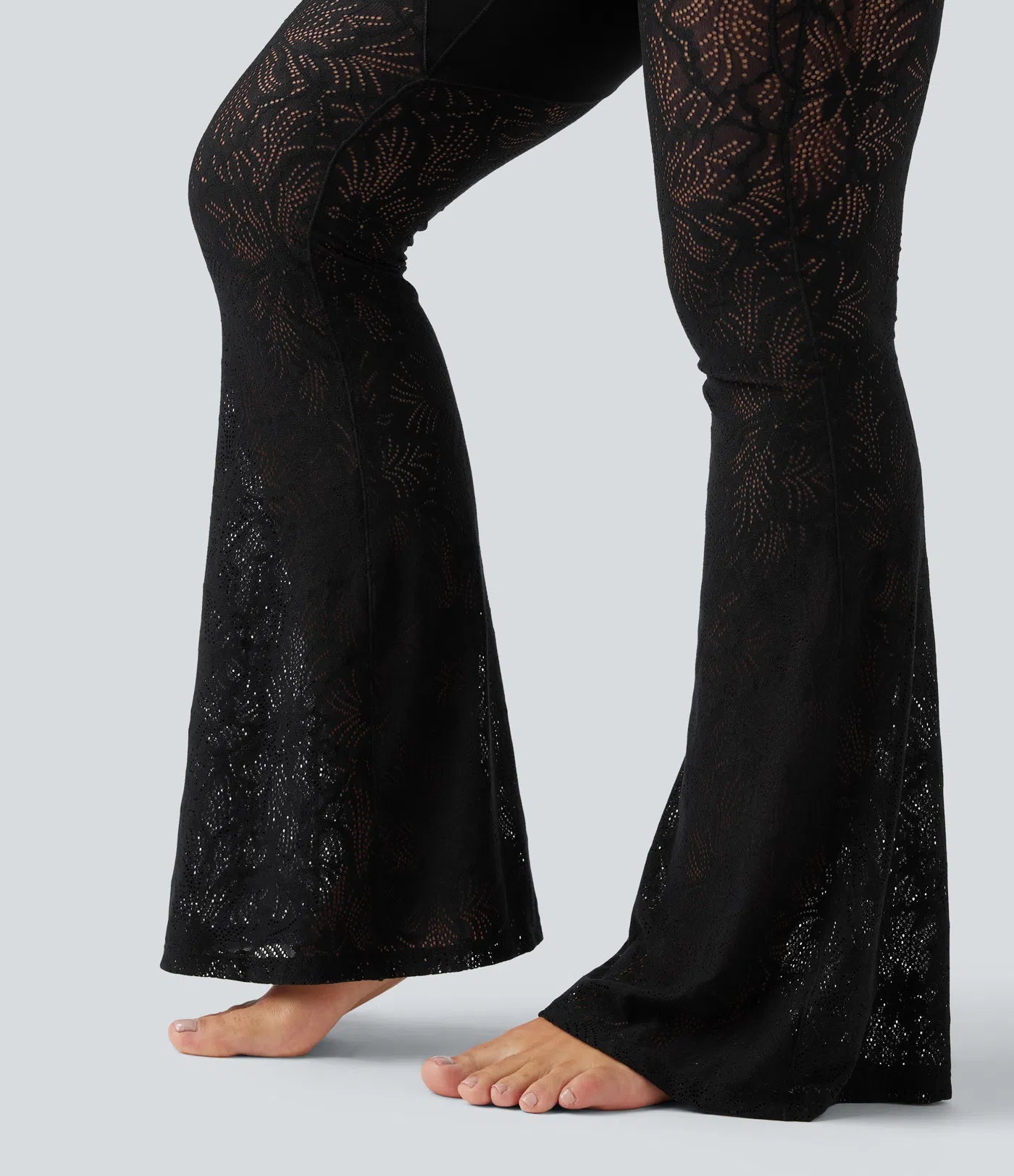 UltraSculptTM High Waisted Tummy Control Contrast Lace Yoga Flare Leggings with Pocket