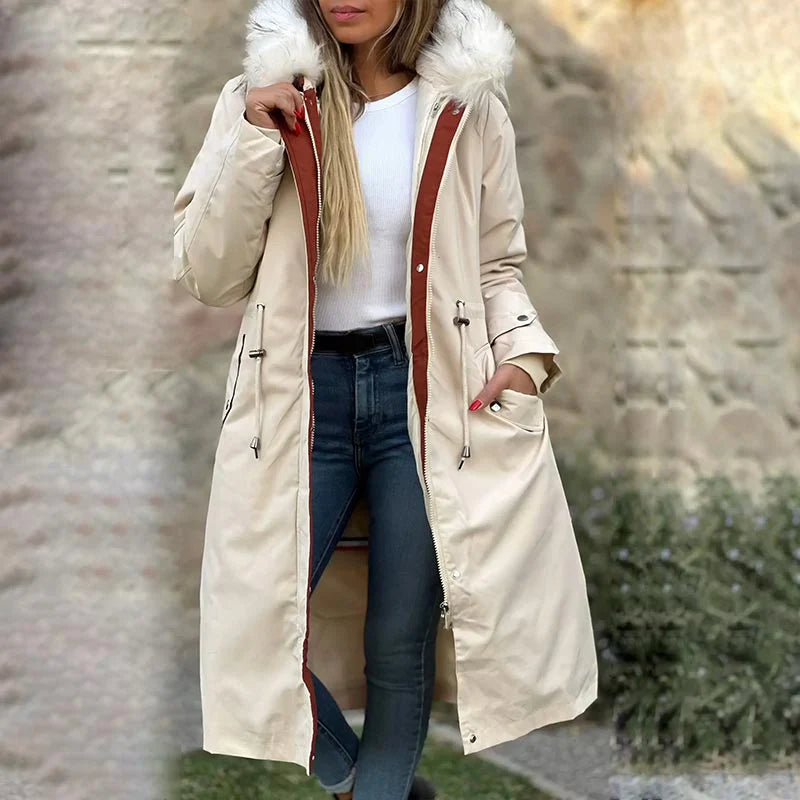 Women's winter parka with hood and fur collar