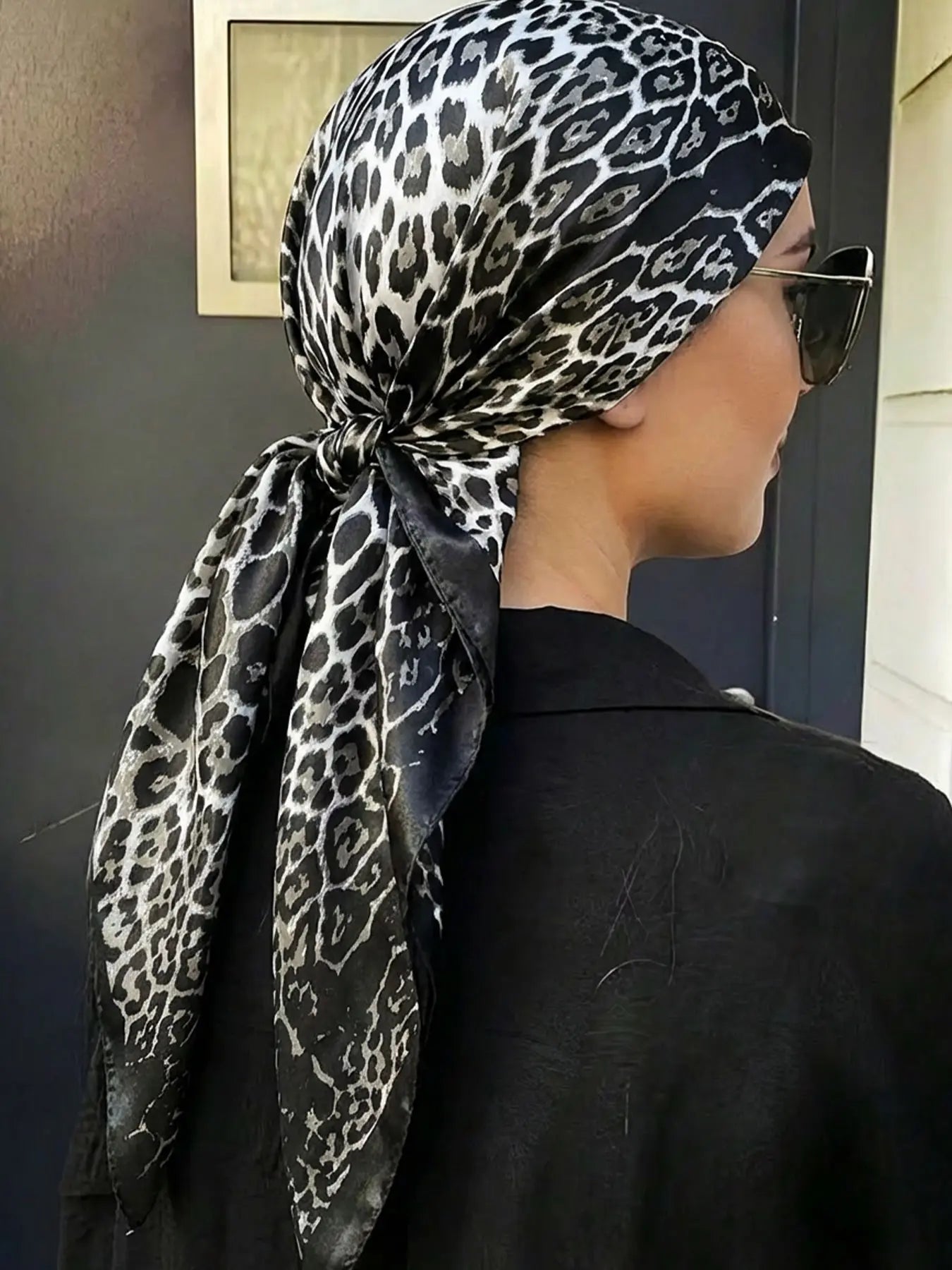 Women's Square Hijab Scarf - Color Block Print Turban