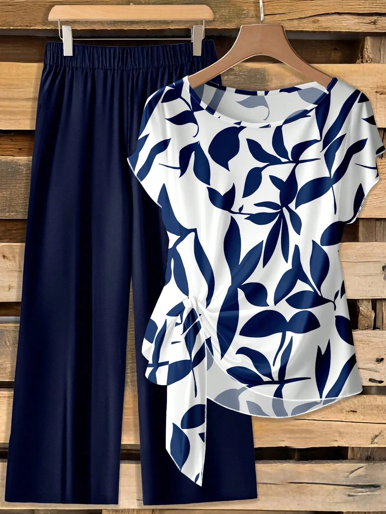 Women's Tie Bow Blouse And Straight Leg Pants 2 Pieces Set Blouse And Pants Set Floral 2 Pieces Set Modest Two Pieces Set Two Pieces Set,Casual