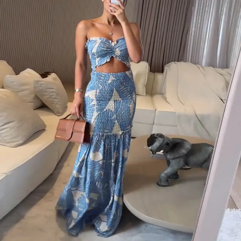 ChicMe Women's Tropical Floral Print Smocked Maxi Dress Ruched Bandeau Cutout Summer Vacation Dress Elegant Shirred Ruffle Hem Mermaid Beach Dress/Seaside Vacation Sleeveless Skirt