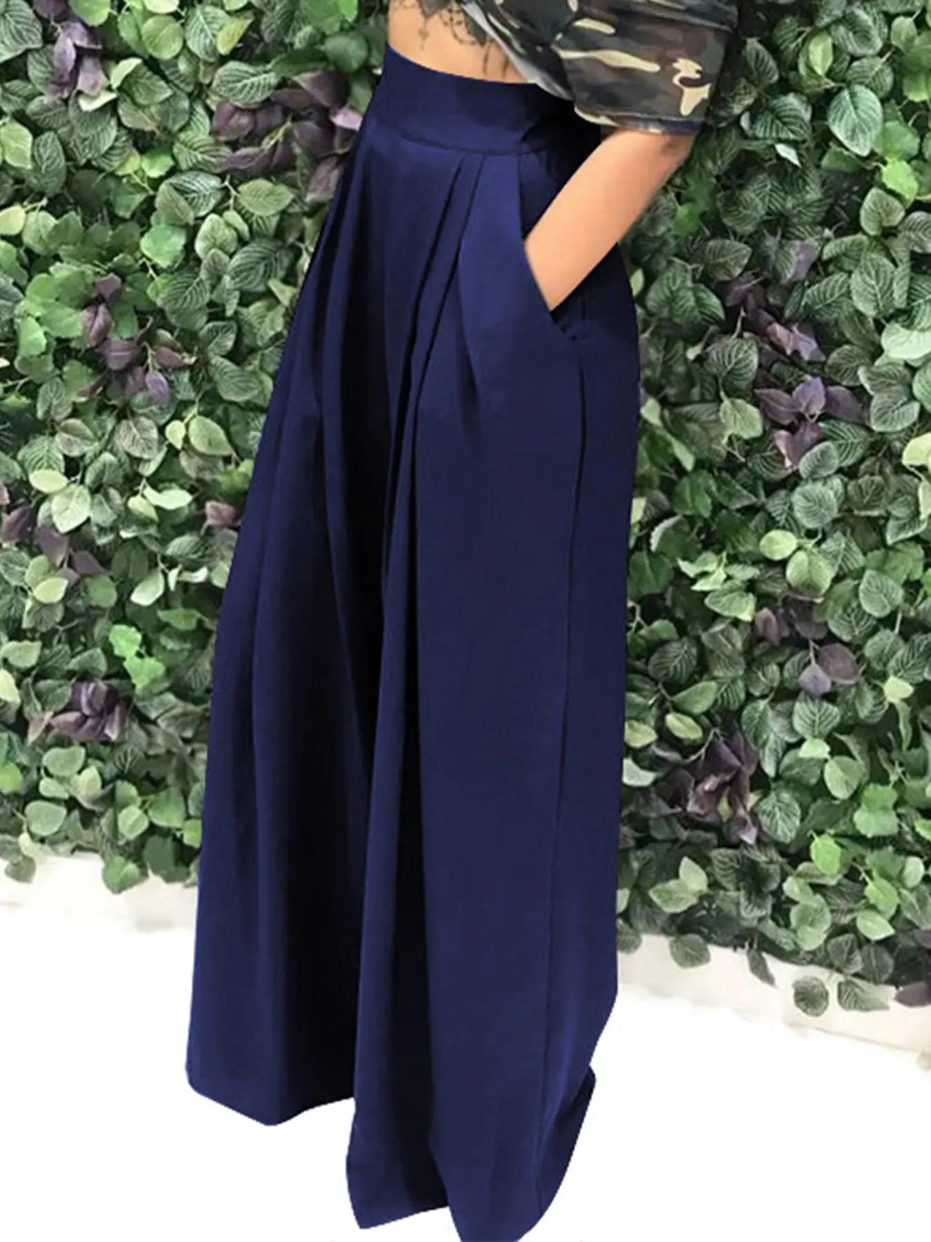 Women's Plain Plicated Pocket Wide Leg Pants