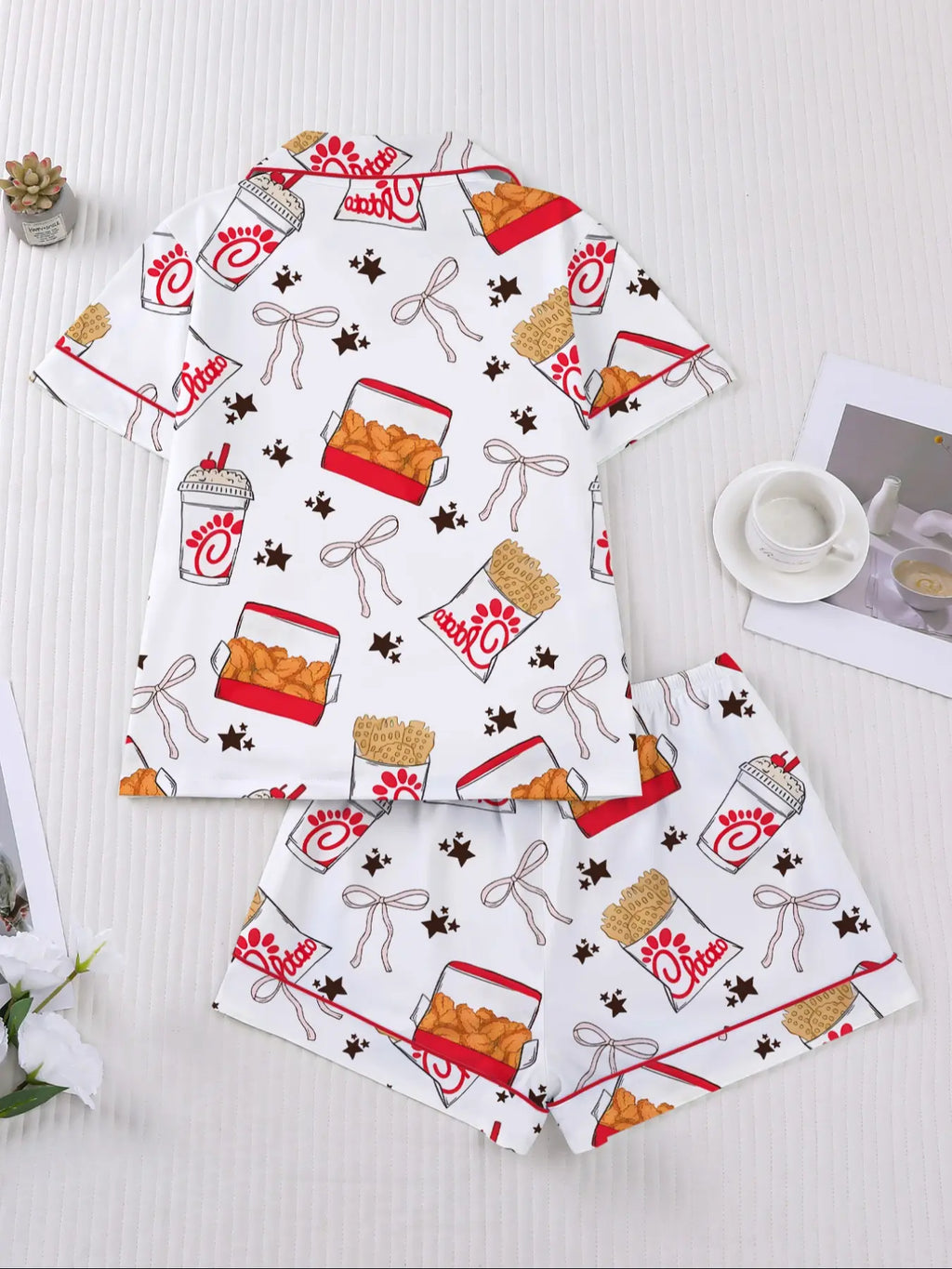 Women's Snack Chicken Bow Print Pajama Set