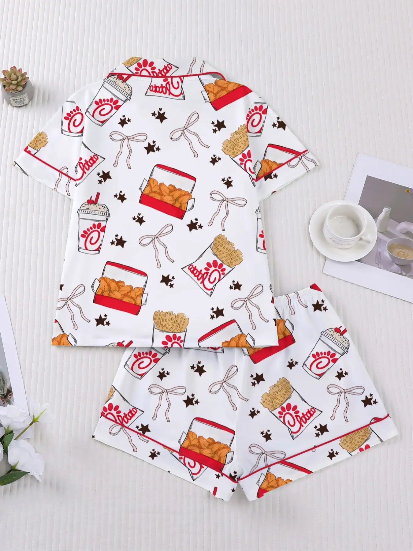 Women's Snack Chicken Bow Print Pajama Set
