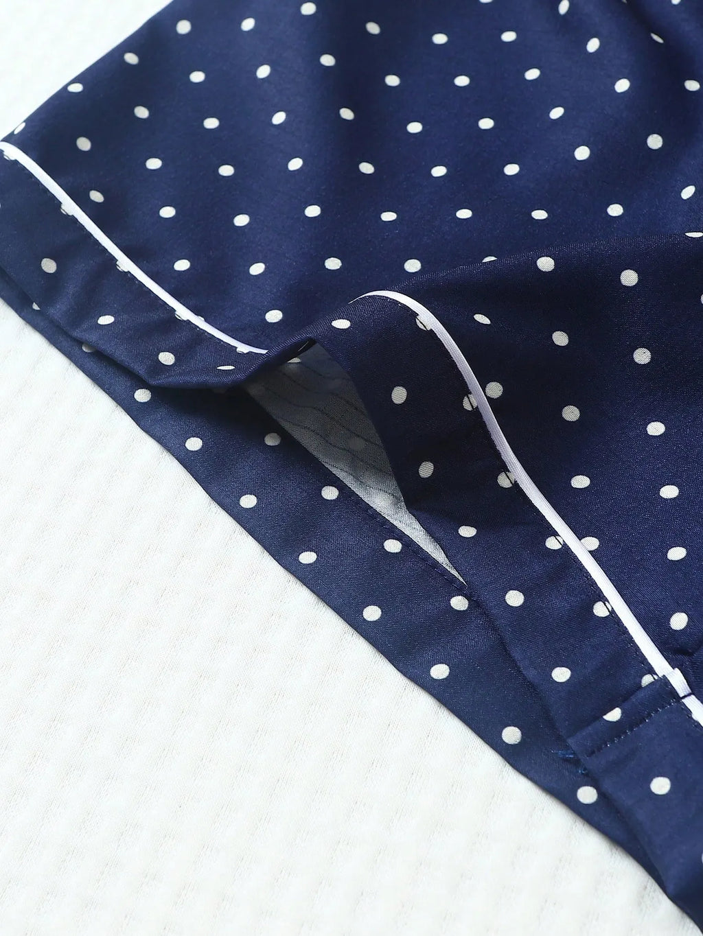 2pcs/Set Women's Mini Polka Dot Printed Pajama Set With Contrast Trim Button-Down Shirt And Bowknot Shorts, Perfect For Home Wear In Summer White Set,Two Pieces Set