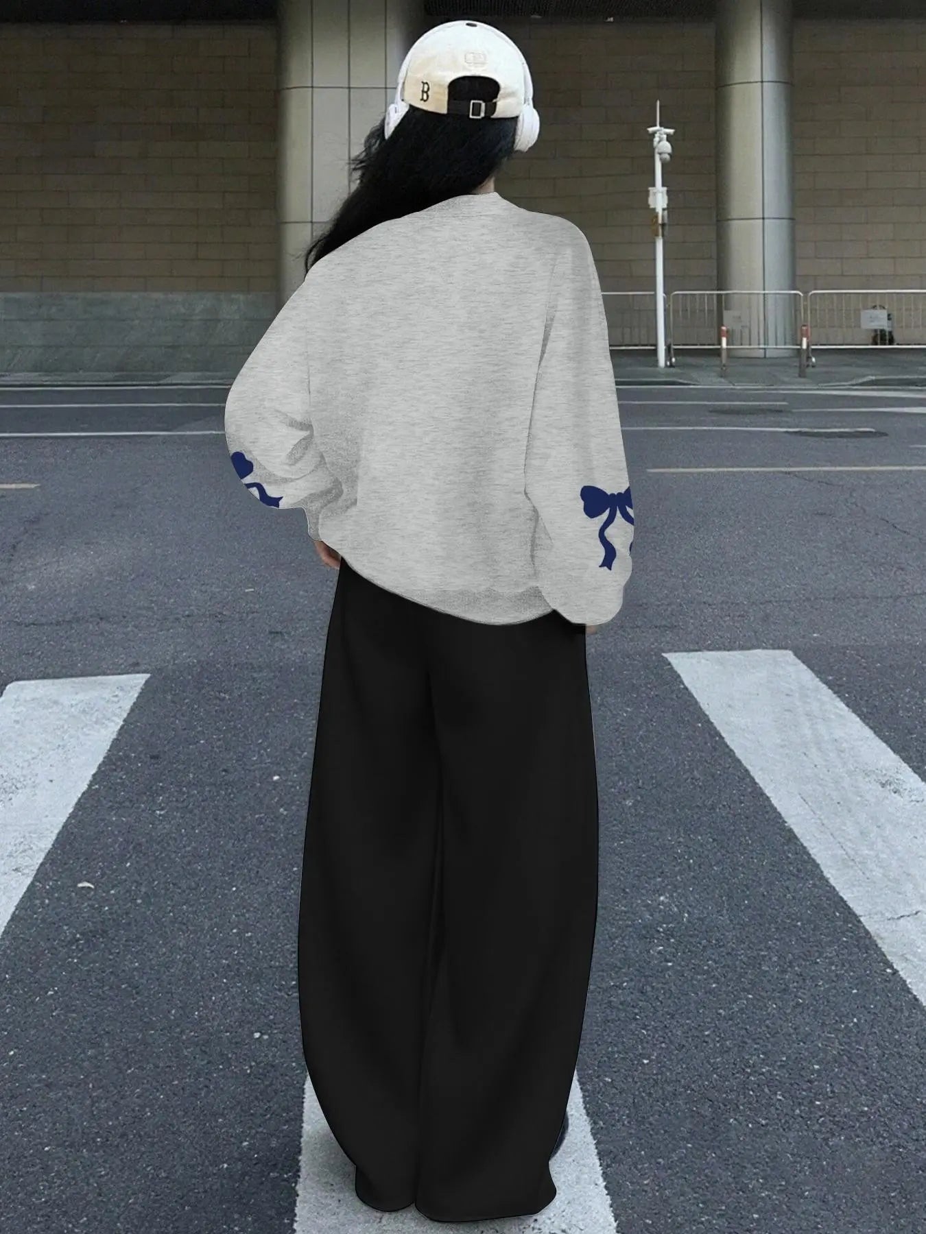 Women's V Neck Sweater Pants Set, Fashionable Digital Bowknot Print, Straight Leg Elastic Waist, Casual Long Sleeve Pullover