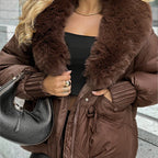Stylish quilted jacket with faux fur collar