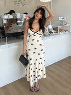 Women's Street Style Boho Bohemian Fashion Casual Floral Print Lace Patchwork Slim-Fit Sleeveless Summer Dress, Chic Fitted Elegant Asymmetrical Strap Dress for Casual Vacation Wear, Boho Floral Printed