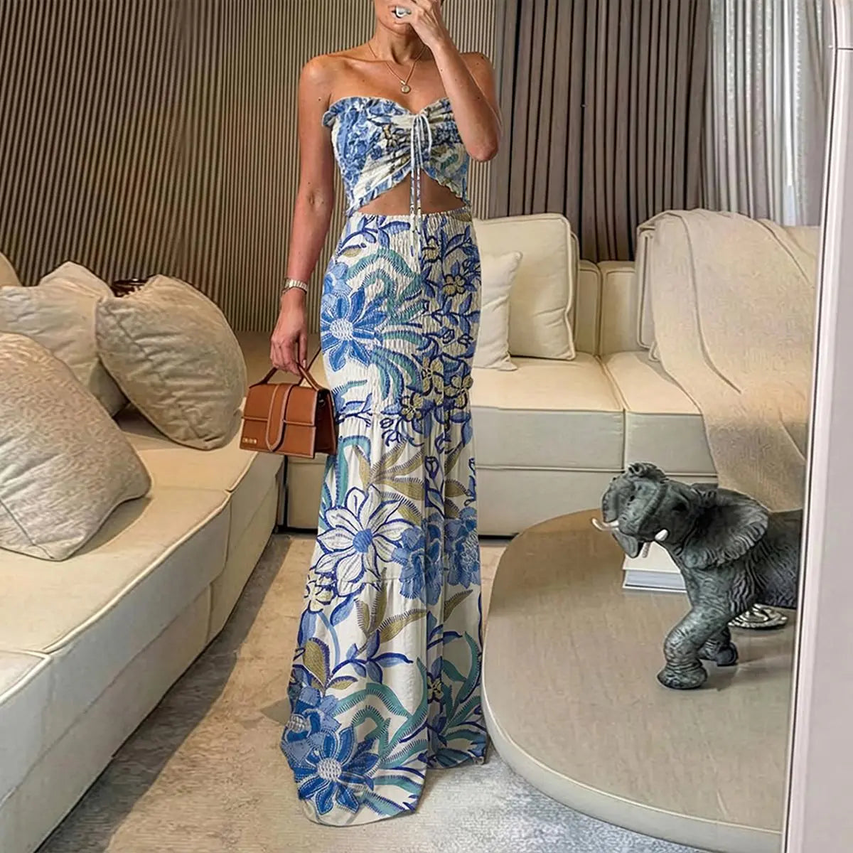 ChicMe Women's Tropical Floral Print Smocked Maxi Dress Ruched Bandeau Cutout Summer Vacation Dress Elegant Shirred Ruffle Hem Mermaid Beach Dress/Summer Dress/Seaside Vacation Sleeveless Skirt