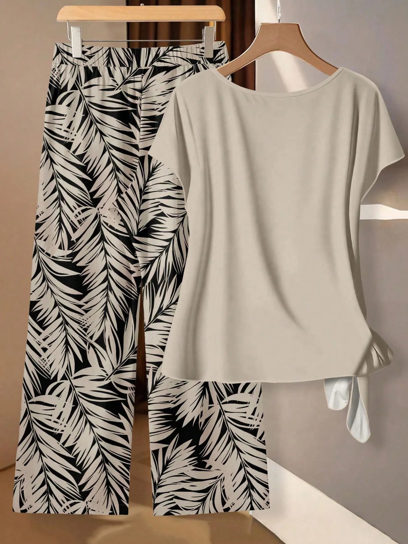 Women's 2 Pieces Set,Orange And White Plants Pattern Twist Tee & Long Pants,Summer Boho Holiday Vacation Holiday Beach Festival Outfit Woven Fabric