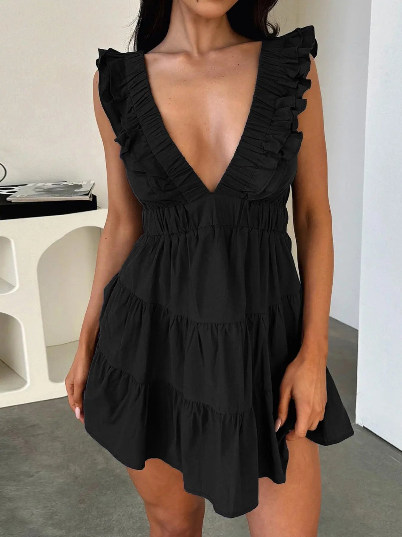 Women's Plain Ruffled Deep V Neck Dress, Casual Breathable Fitted Dress for Summer, Women's Clothes for Daily Wear, Beach Summer Dress, Womenswear