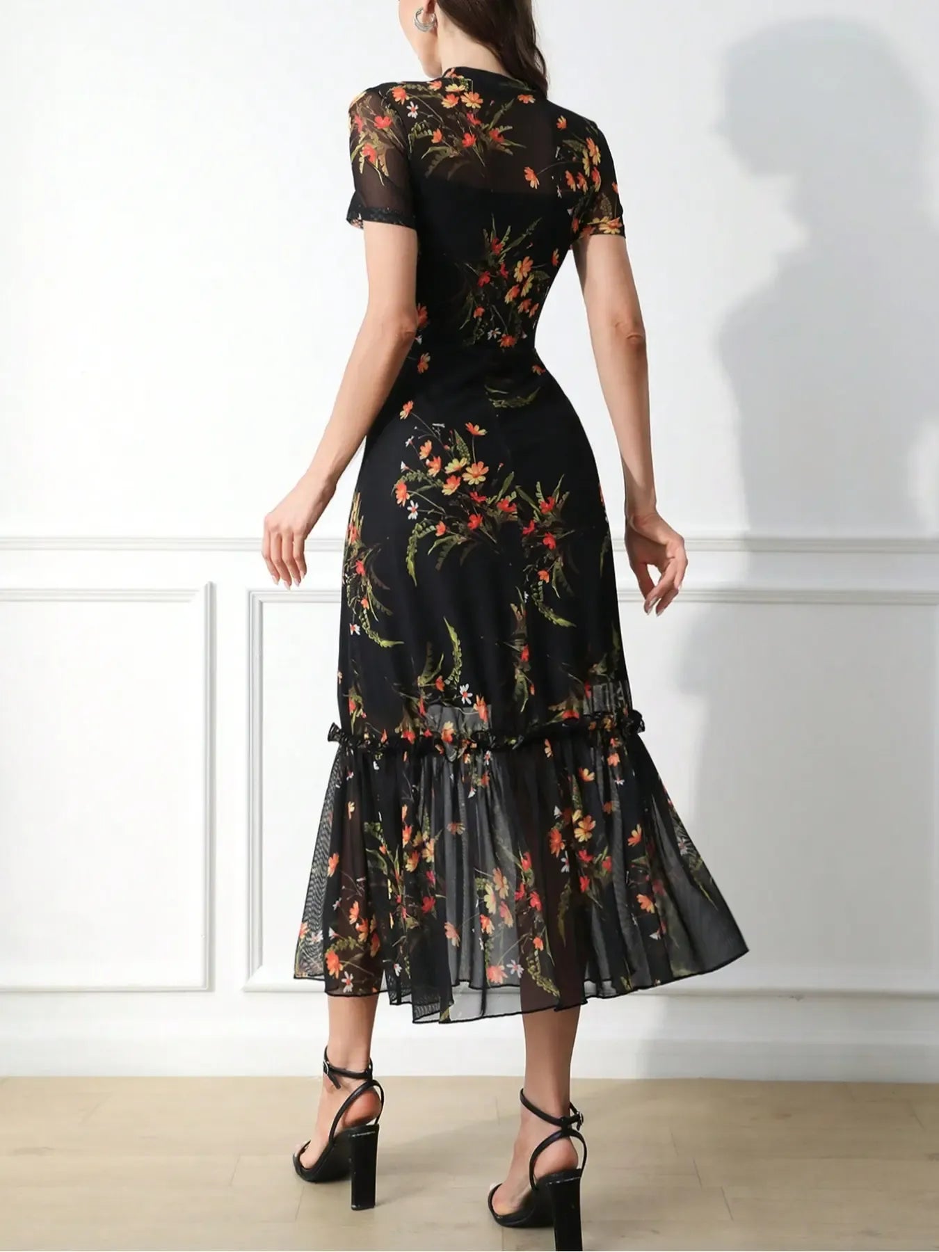 Women's Sexy Leopard Print Elegant Round Neck Mesh Skirt Dress, Stylish Casual Fashion, Perfect for Parties and Daily Wear