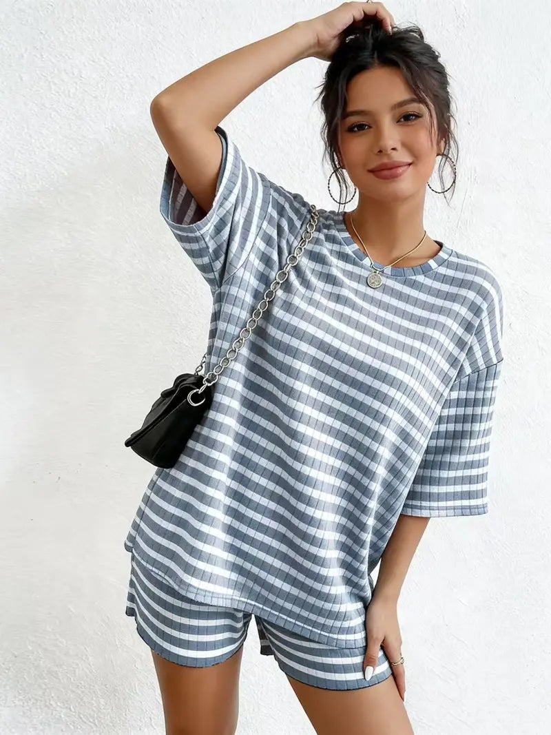 Women's Casual Loose Oversized Striped Set, Summer Short Sleeve Tee & Shorts, Airport Outfit, Home Wear, Sportswear, Fashionable Women's Clothing, Summer Lounge Sets