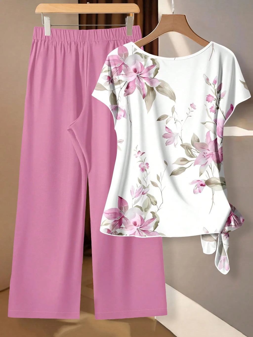 Women's Tie Bow Blouse And Loose Straight Leg Pants 2 Pieces Set,Casual Tropical,Summer Outfits For Women Vacation White Floral Light Yellow